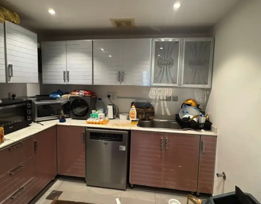 مطبخ المنيوم مستخدم للبيع فني مطابخ المنيوم الرياض