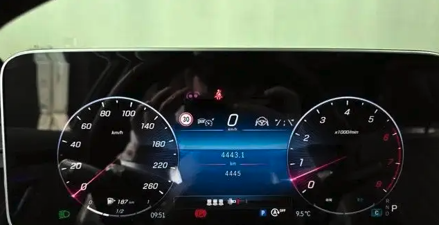 مرسيدس S500L موديل 2025