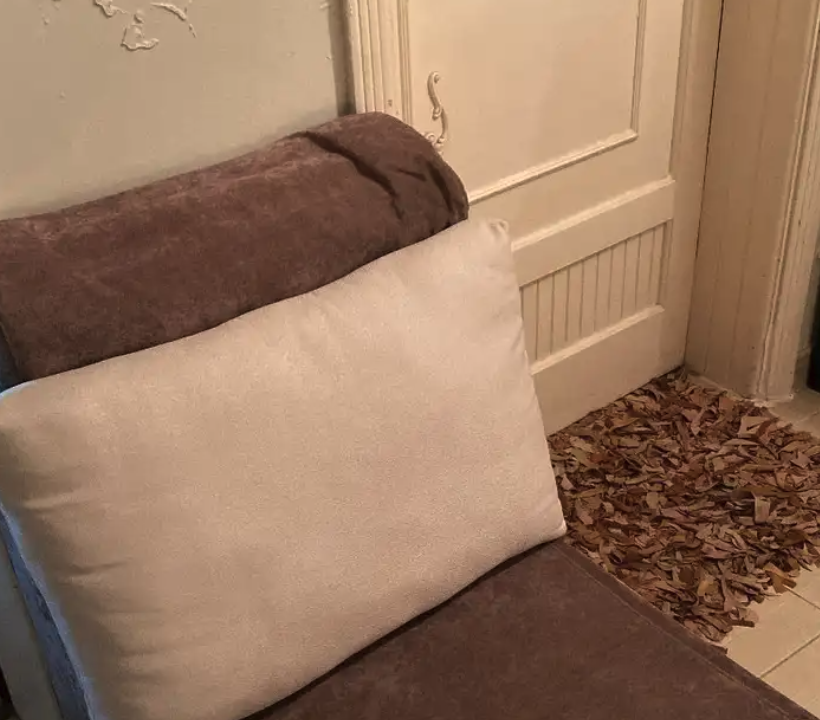 كنب فاخر ومودرن للبيع