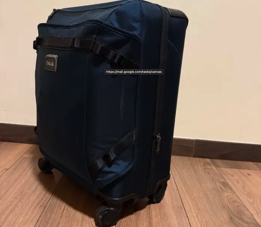 شنطة تومي Tumi bag