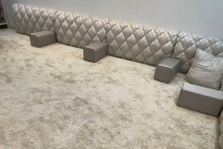 كنب مجلس وجلسة ارضية