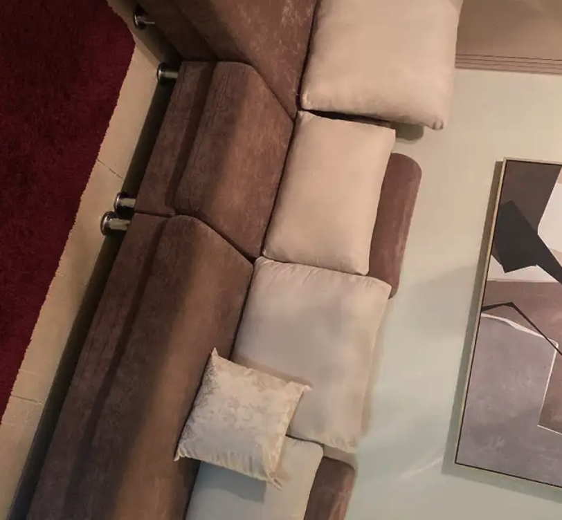 كنب فاخر ومودرن للبيع