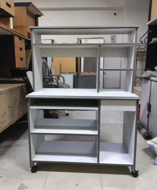 تشكيلة ممتازة من الاثاث المكتبى المستورد وتبدا الاسعار من 3000