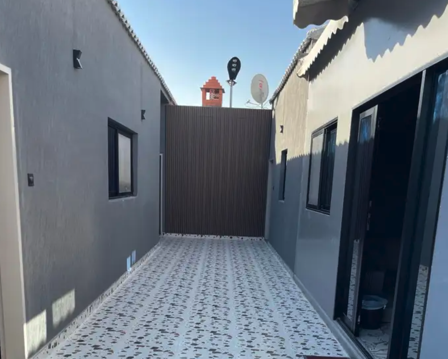 استراحه حي ظهرة نمار عند سكن وزارة الداخليه للايجار اليومي