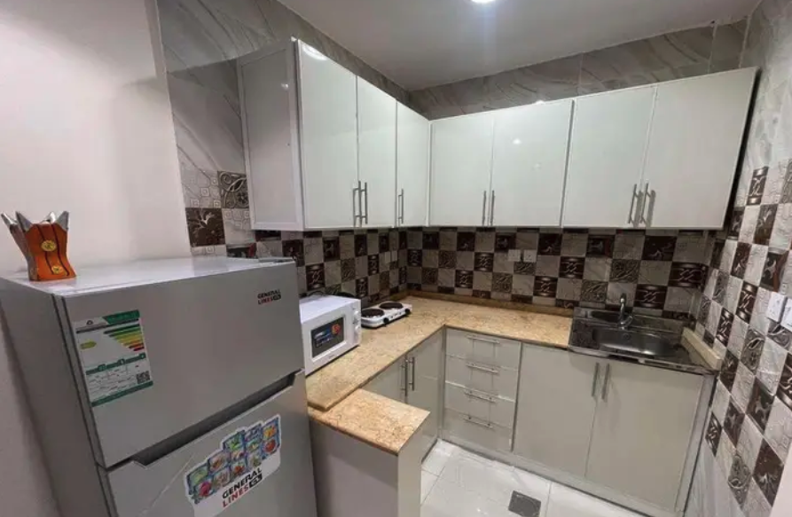 شقة فندقية مؤثثة للإيجار الشهري والسنوي في جدة حي الروضة