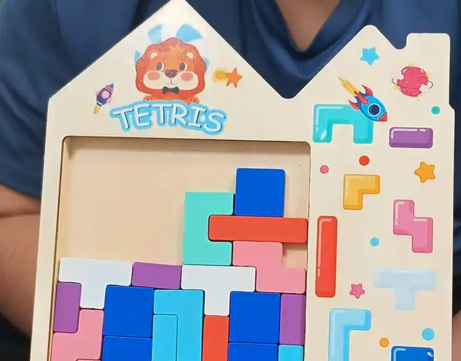 أخصائي تخاطب واستشاري تربية خاصة