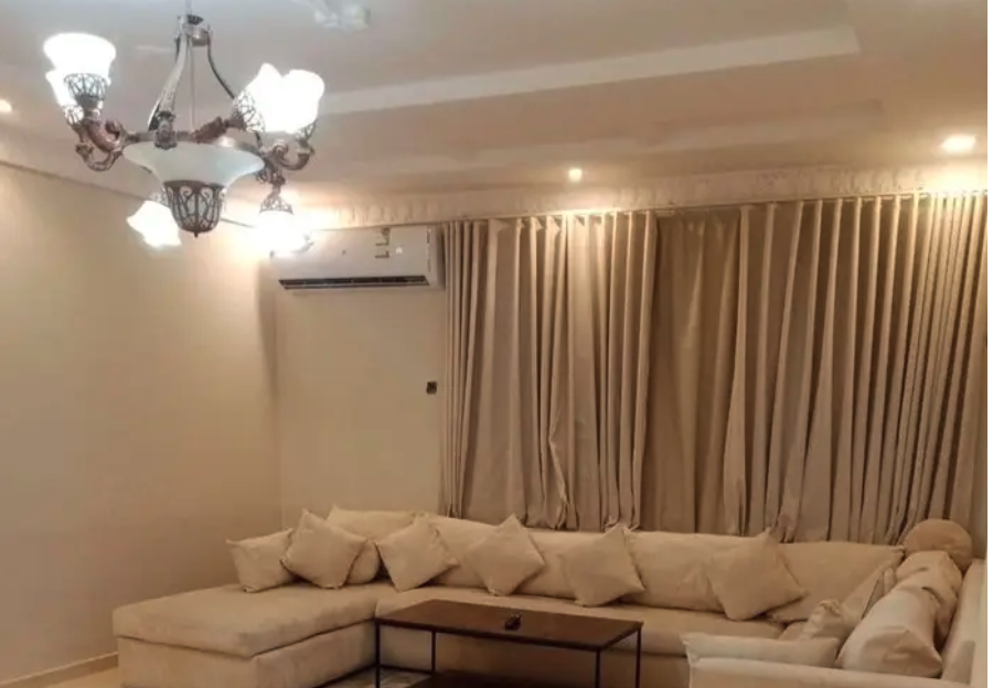 شقة مؤثثه حي ظهرة لبن ثلاث وصاله 6000 شهريا