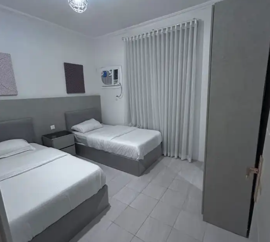 شقق مؤثثة غرفتين وصاله وغرفة وصالة وغرفة صغير للايجار الشهر