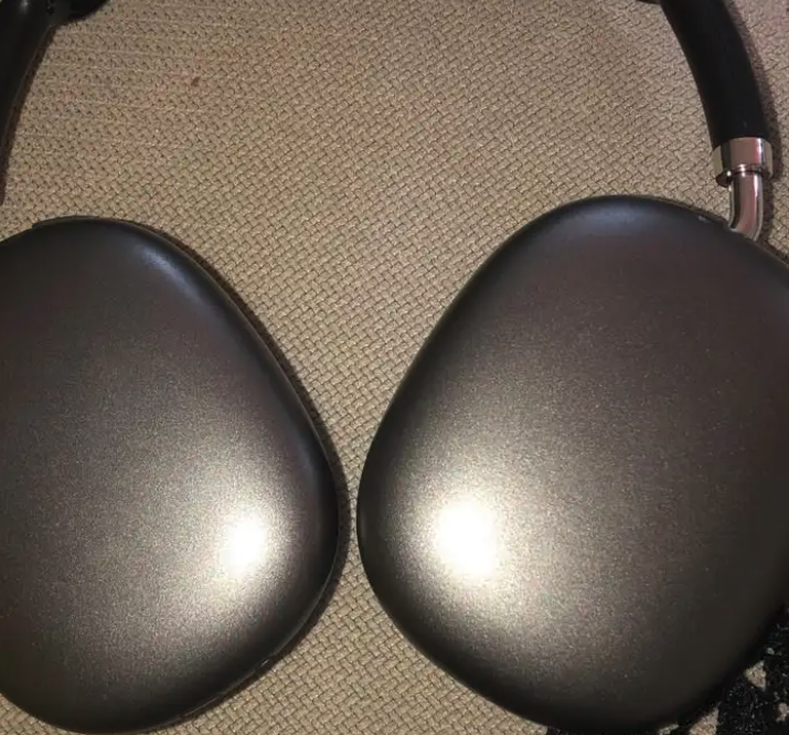 سماعات نسخة طبق الأصل AirPods Max والجودة قوية