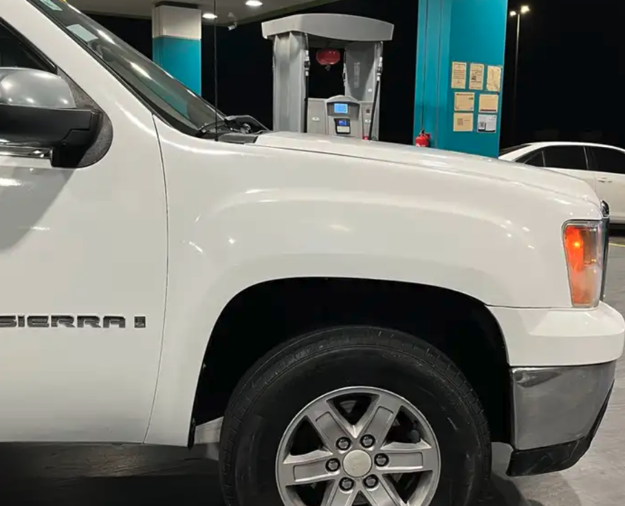 للبيع سيرا جمس 2007