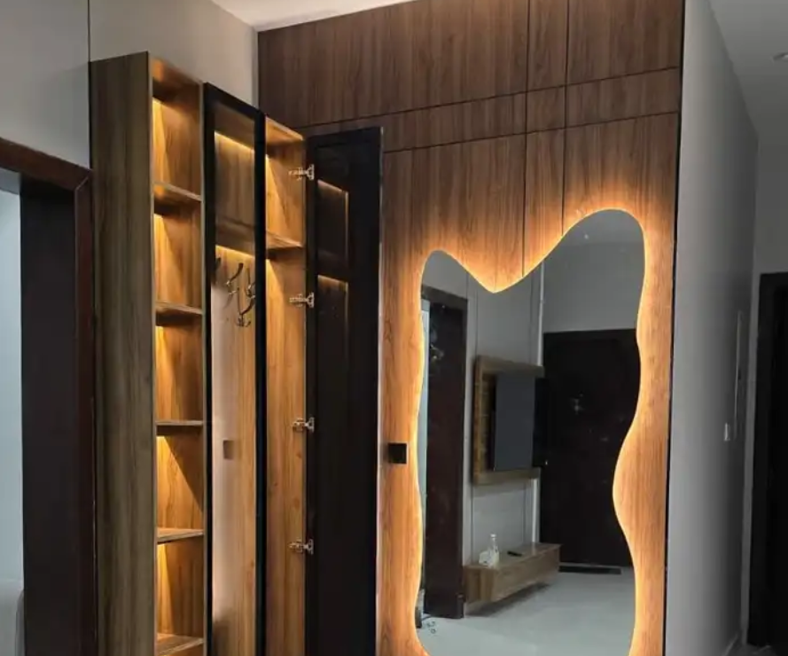 جده ديكور دولاب عبايات مع مرايه