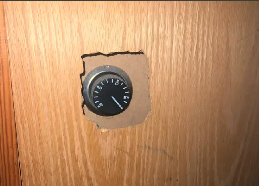 فقاسة بيض الحد 600 ريال