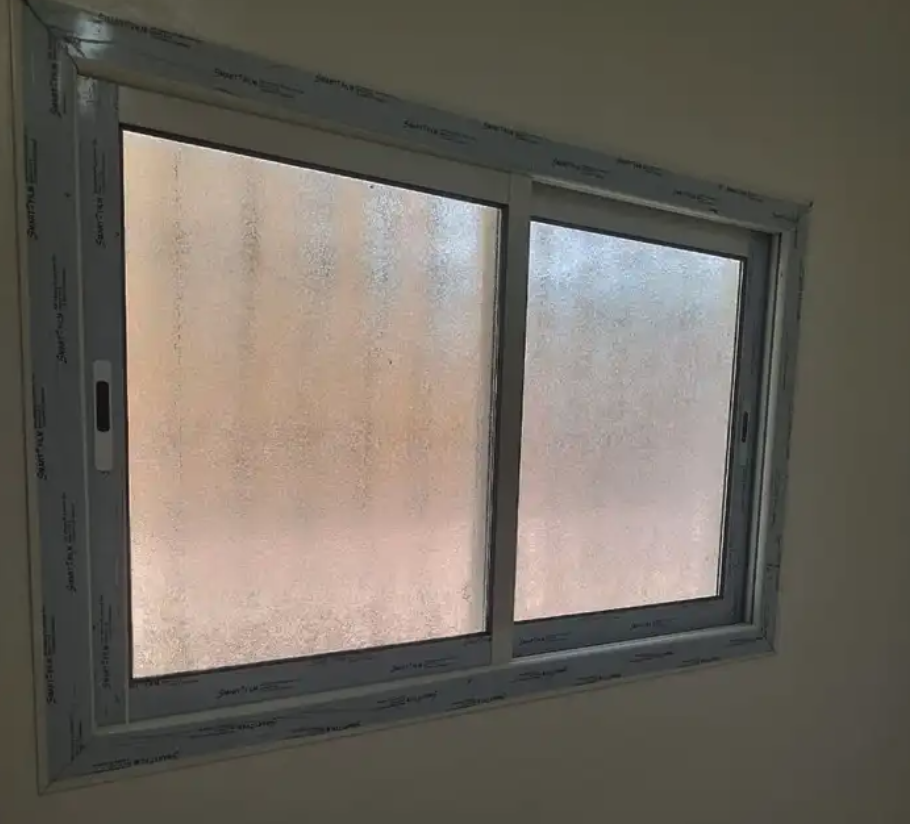 فني المنيوم صيانه مطابخ تفصيل شبابيك وأبواب وصيانه شبابيك