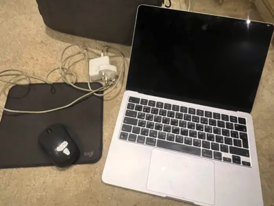 لاب توب ماك بوك