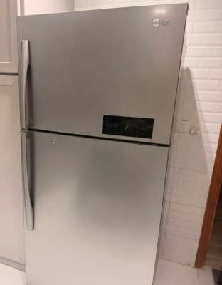 ثلاجة LG 24