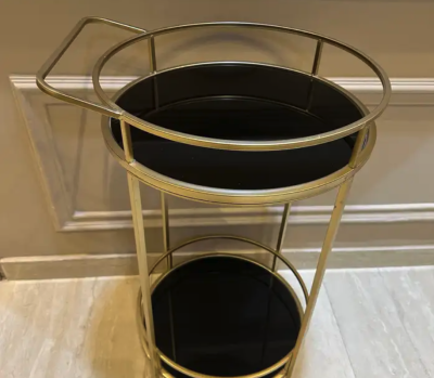 عربية تقديم