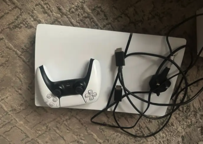 سوني 5 للبيع