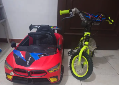 دراجه اطفال وسياره كهرباء (شحن وريموت ودعس )