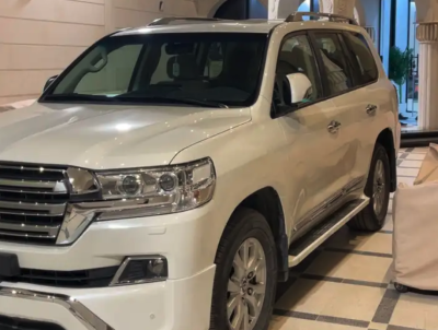 جيب لاندكروزر