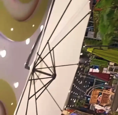 مظلة شمسية حجم كبير