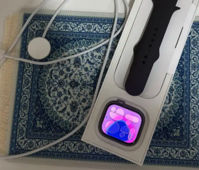 ساعة Apple Watch الجيل 11 أحدث إصدار شبه جديدة