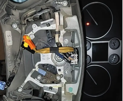 شريحة الأيرباق والبوري لسيارات تويوتا ولكزس ضمان 6 شهور