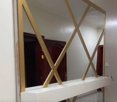 مدخل بمرايا