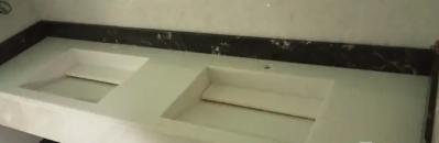 مغسلة حوضين كريستال يوناني ابيض جاهزة للبيع بسعر مغري