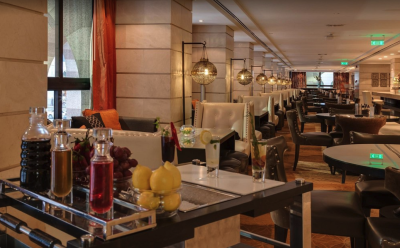 مطعم أرابيسك