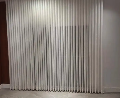 الستاير ويفي جديد تفصيل متر 135 ريال مع تر يب قماش بلا و