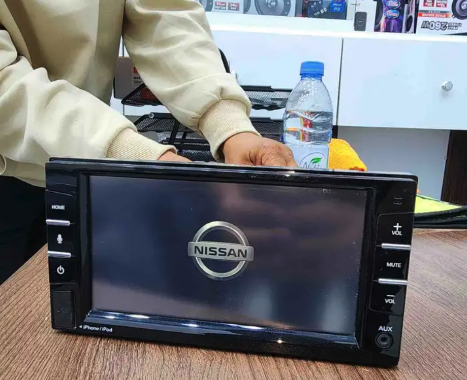 شاشة وكالة نيسان سوبر سفاري