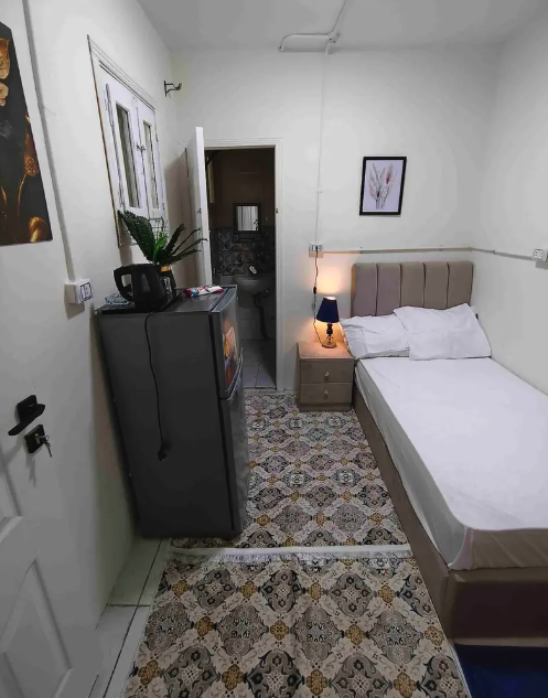 غرفه استوديو للايجار المفروش شارع التسعين