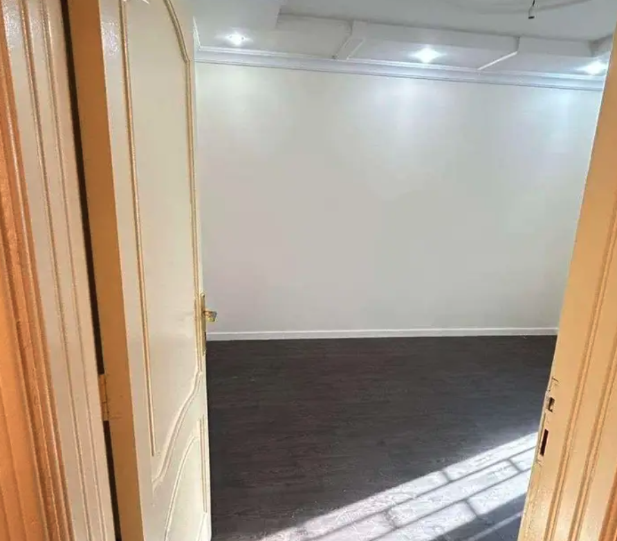 شقق للاجار السنوي بحي السلامة