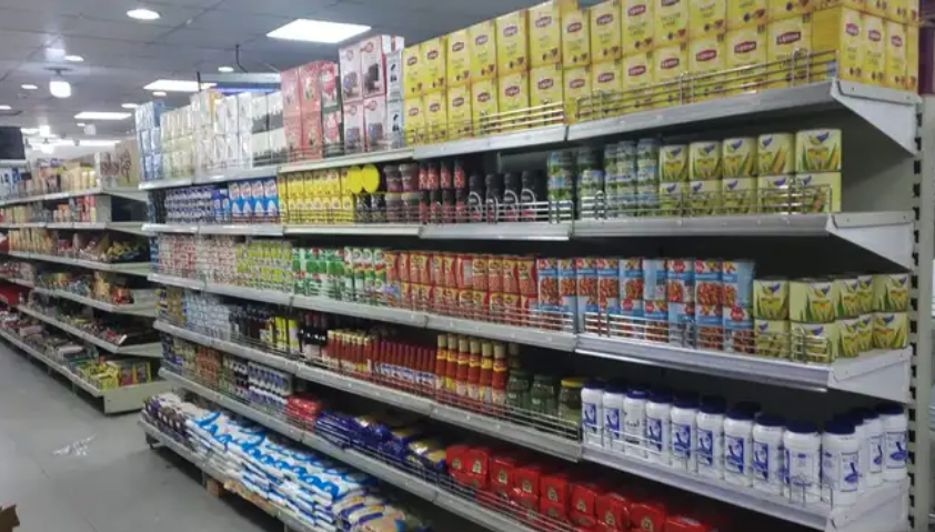 ادارة الأسواق والسوبر ماركت والتموينات خبره في التجهيزات