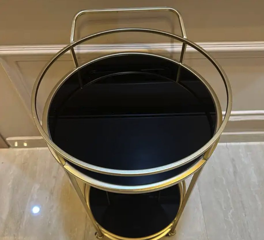 عربية تقديم